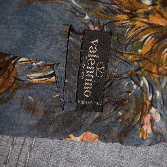 Valentino Cravatte Italian Silk Tie – Abstract Painterly Print, Made in Italy - Picture 3 of 6